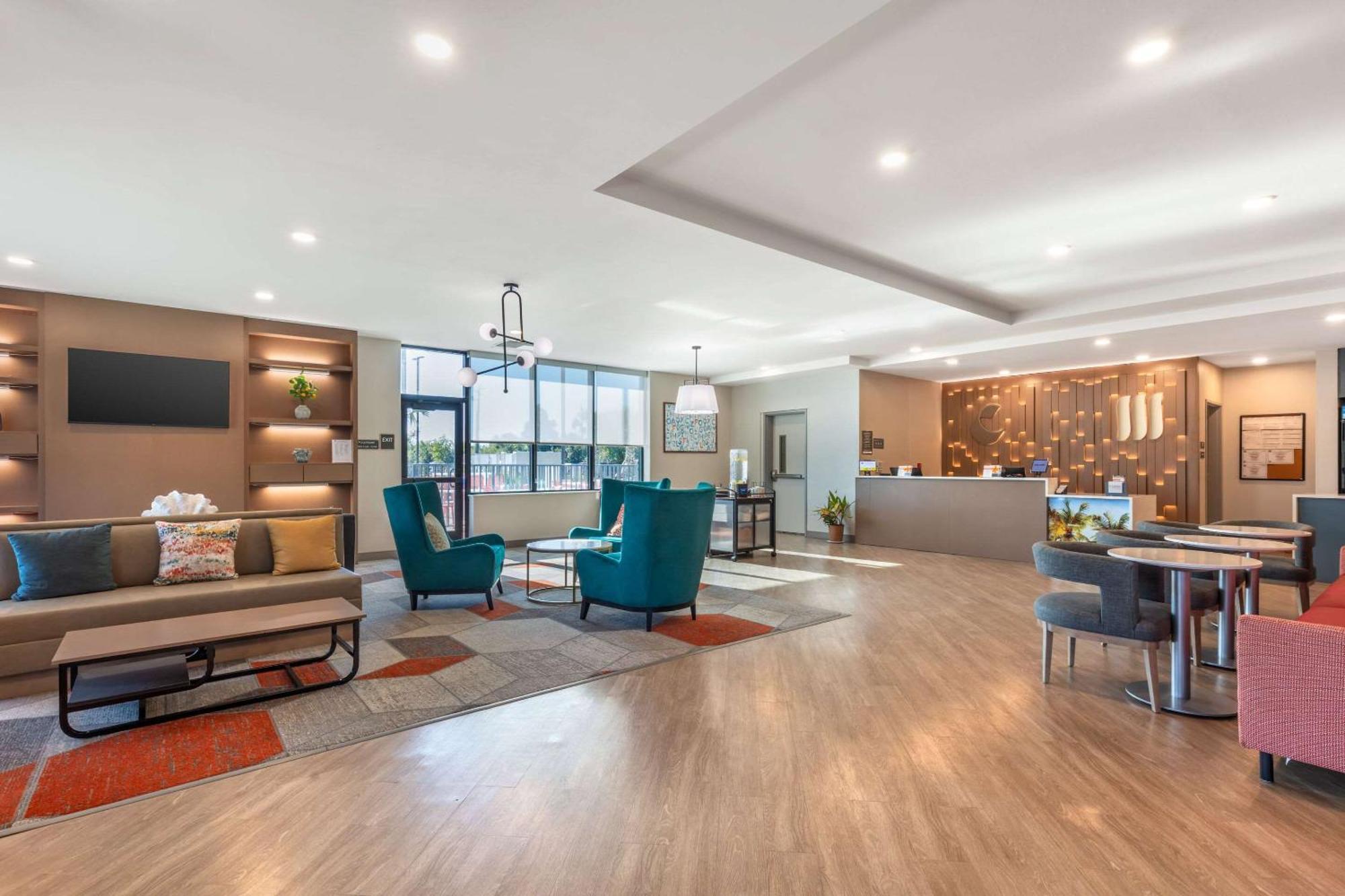 Comfort Suites Fort Myers East I-75 Eksteriør bilde