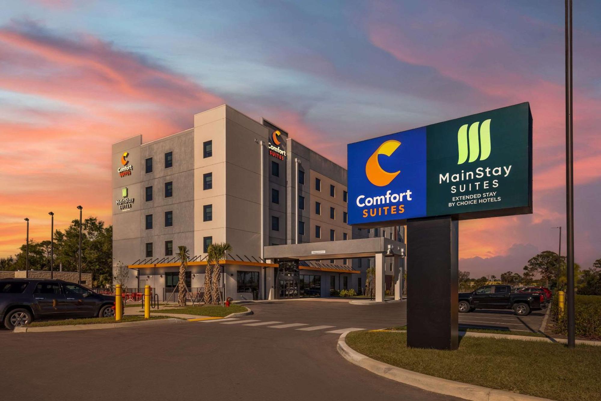 Comfort Suites Fort Myers East I-75 Eksteriør bilde
