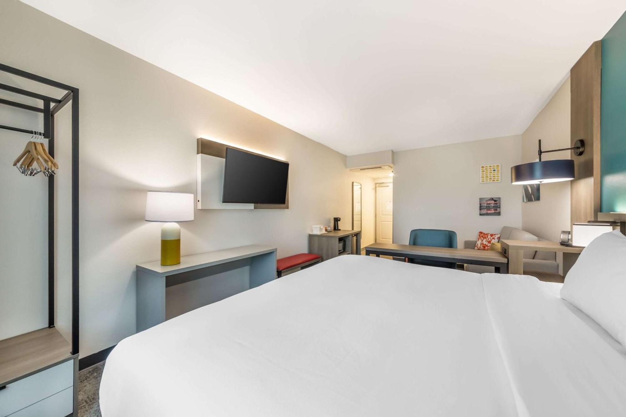 Comfort Suites Fort Myers East I-75 Eksteriør bilde