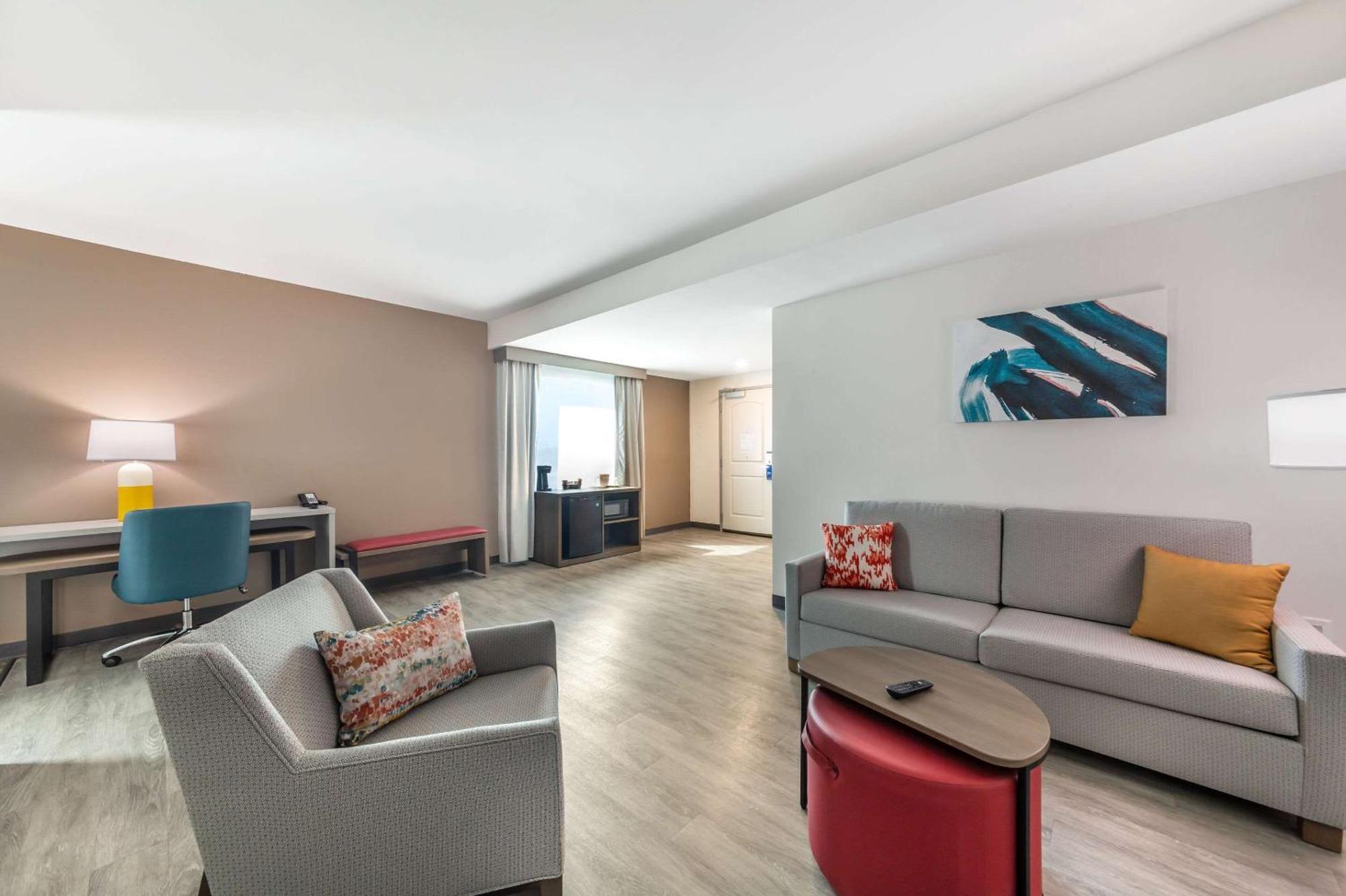 Comfort Suites Fort Myers East I-75 Eksteriør bilde